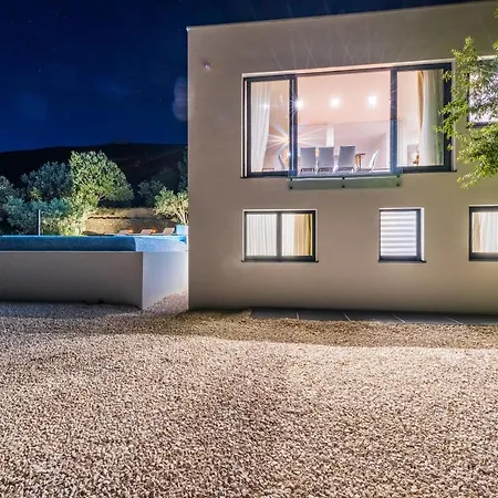Villa Dalmatian Oasis Luxury *