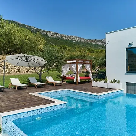 Dalmatian Oasis Luxury Kastela