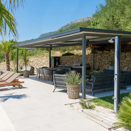 Villa Dalmatian Oasis Luxury *