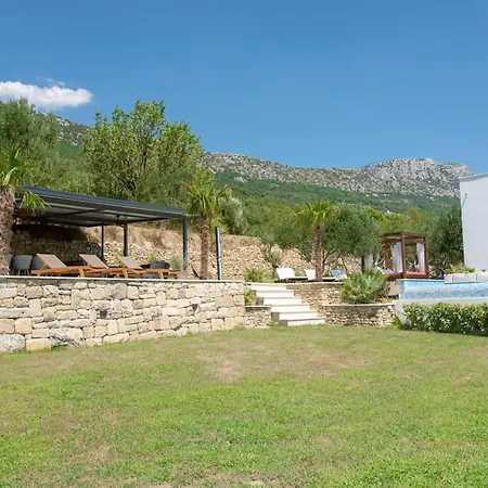 Dalmatian Oasis Luxury *
