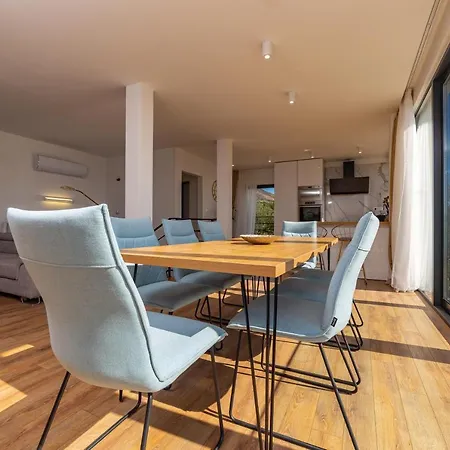 Villa Dalmatian Oasis Luxury Kaštela