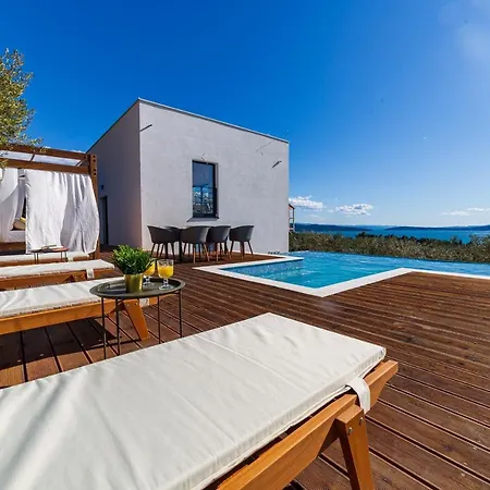 Dalmatian Oasis Luxury Villa *
