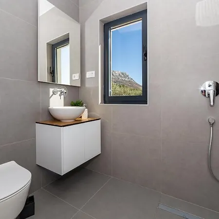 Villa Dalmatian Oasis Luxury Kaštela