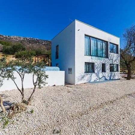 Dalmatian Oasis Luxury Villa